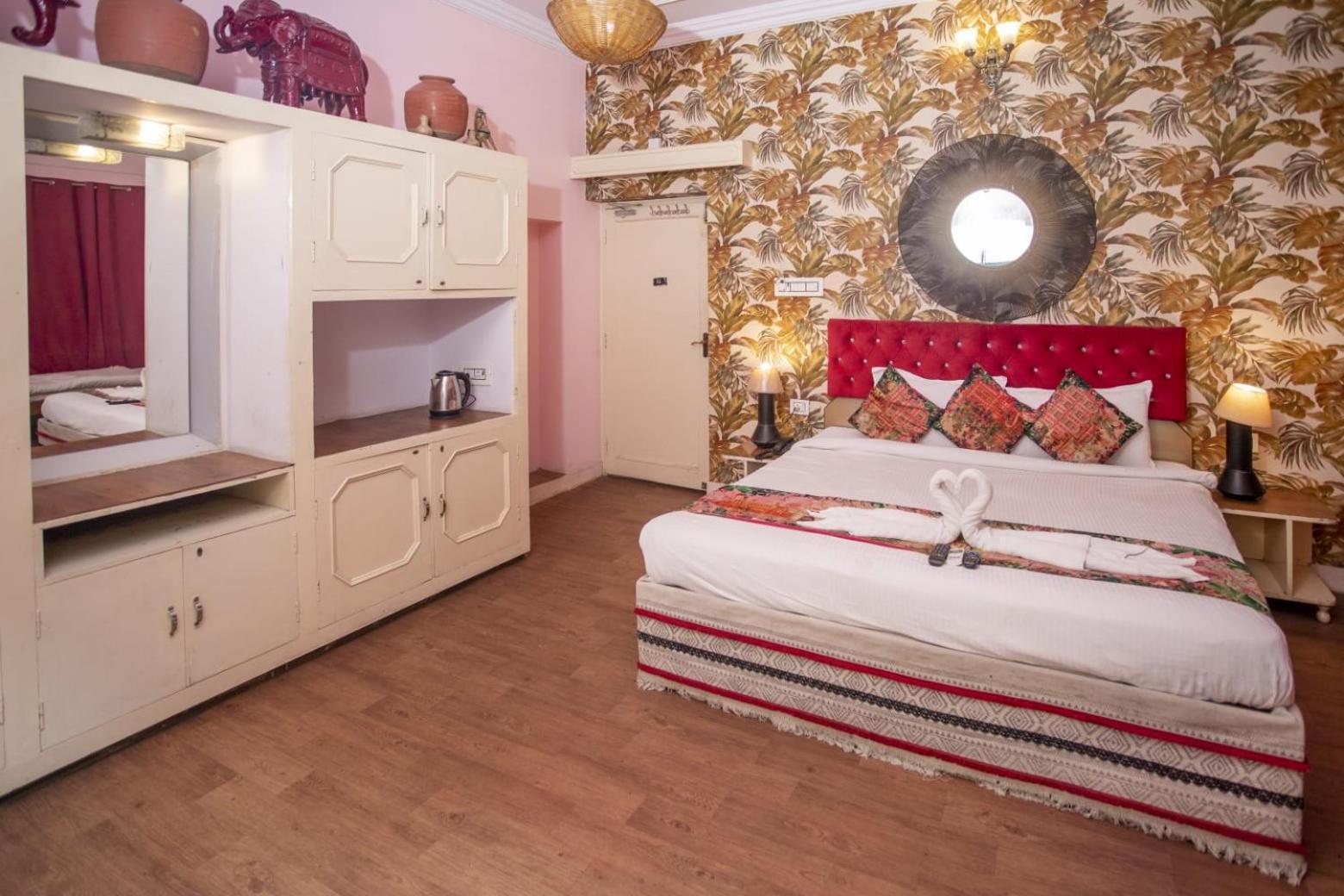 Hotel Pink Palace Dźajpur Zewnętrze zdjęcie